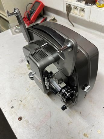 PROJECTEUR BOLEX PAILLARD pour films 16mm EUR 59,00 - FR
