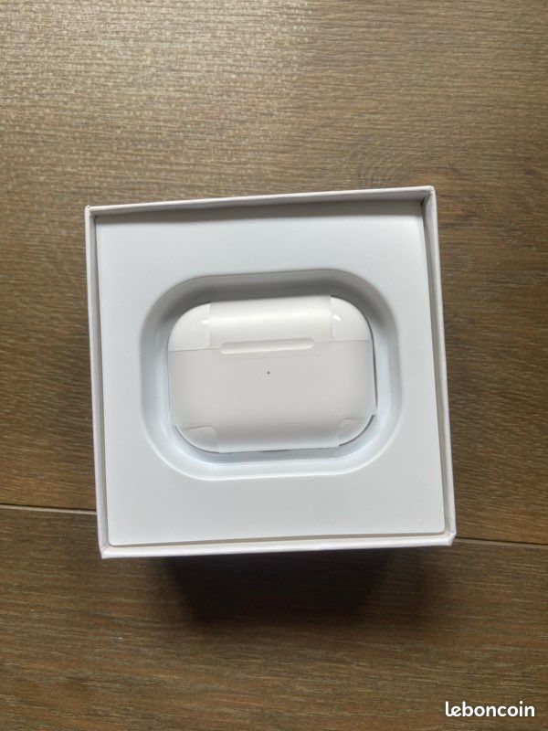 AirPod Pro 2 (image 4)