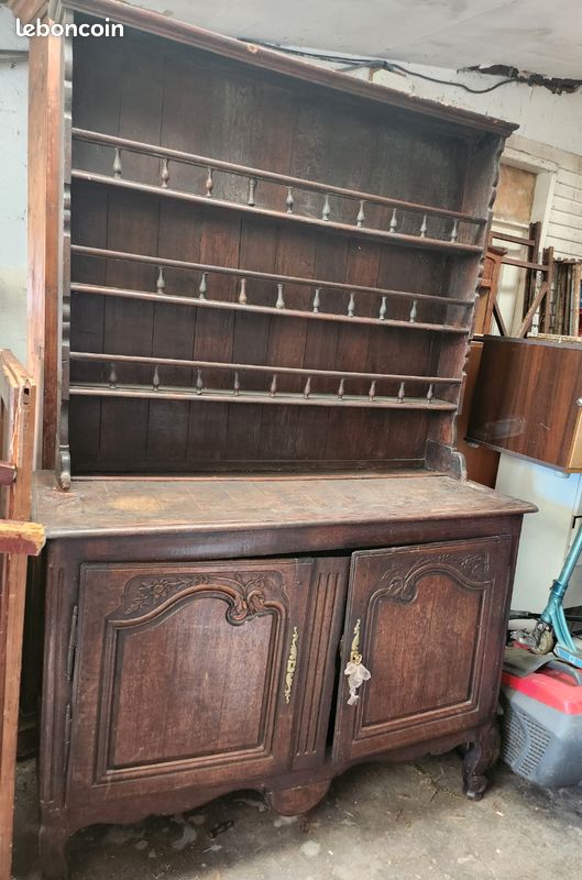 Buffet Normand ancien (image 1)