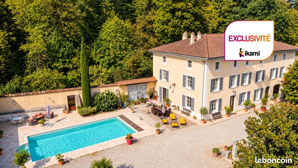 Maison 11 pièces 347 m² · à Chatte · 347 m² · 849 000 €