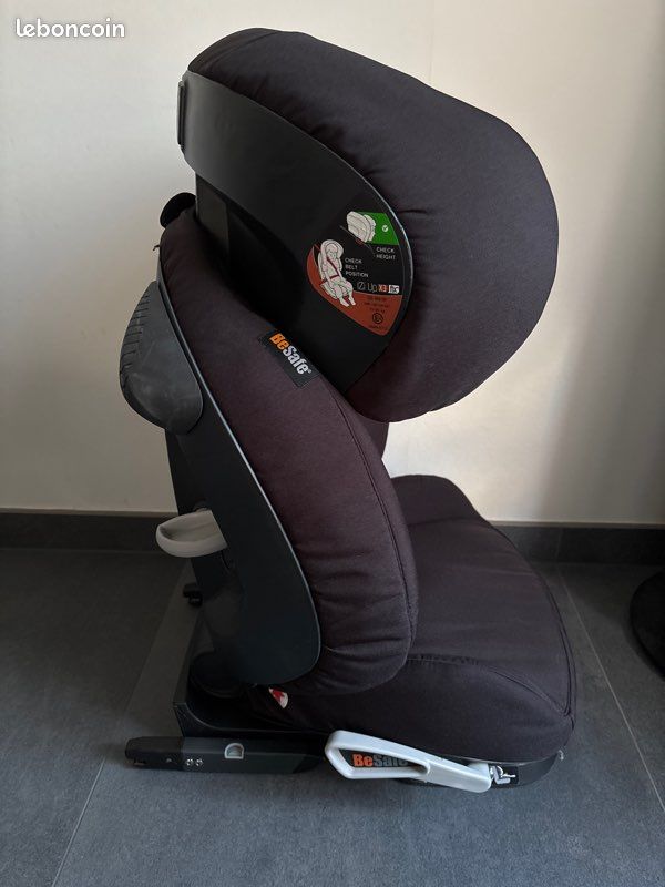 Siège auto enfant BeSafe iZi Up fix groupe 2-3 Équipement bébé