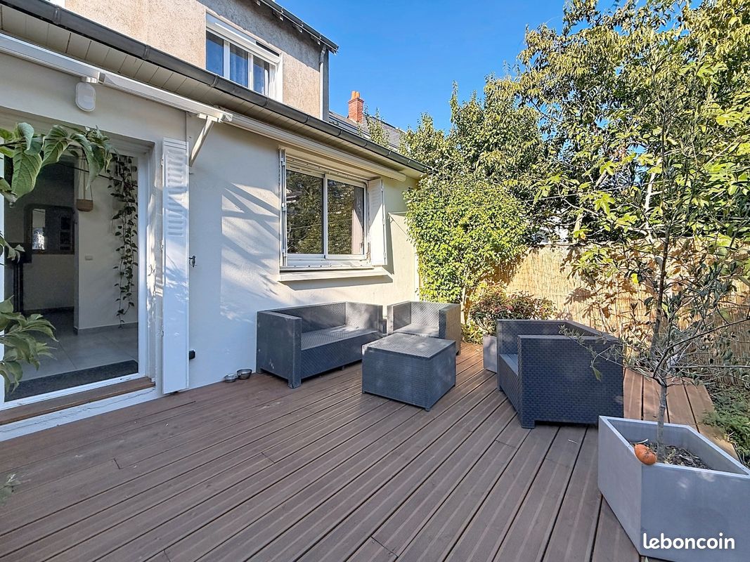 Maison 7 pièces 156 m² · à Tours · 156 m² · 583 000 €
