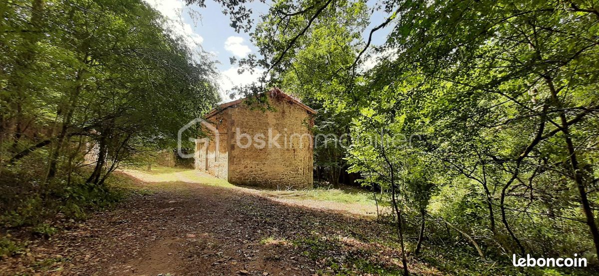 Maison 1 pièce 60 m² · à Abjat-sur-Bandiat · 60 m² · 99 500 €