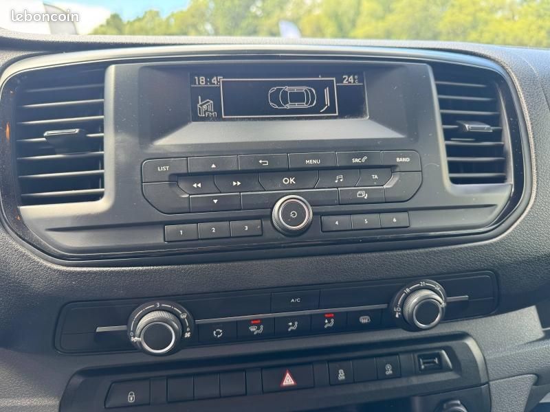 Peugeot Expert Fg Long 2.0 BlueHDi 120 Cabine Approfondie Fixe Premium 6 PLACES (image 24)