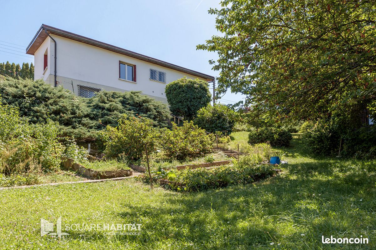 Maison 5 pièces 83 m² · à Étupes · 83 m² · 115 000 €