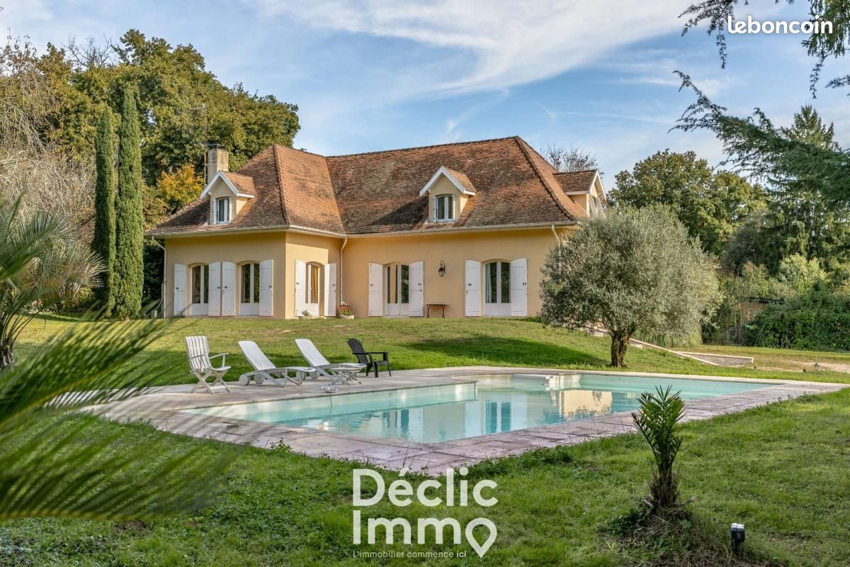 Maison 6 pièces 210 m² · à Latresne · 210 m² · 795 000 €