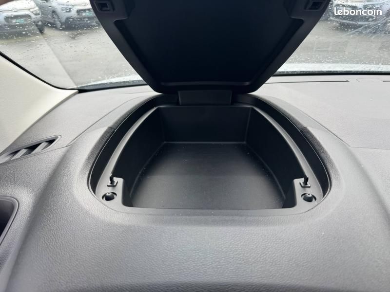 Citroen Berlingo Van XL 950kg BlueHDi 100 Pack Premium Connect / GPS / CAMERA / 3PL / 14908 HT (image 39)