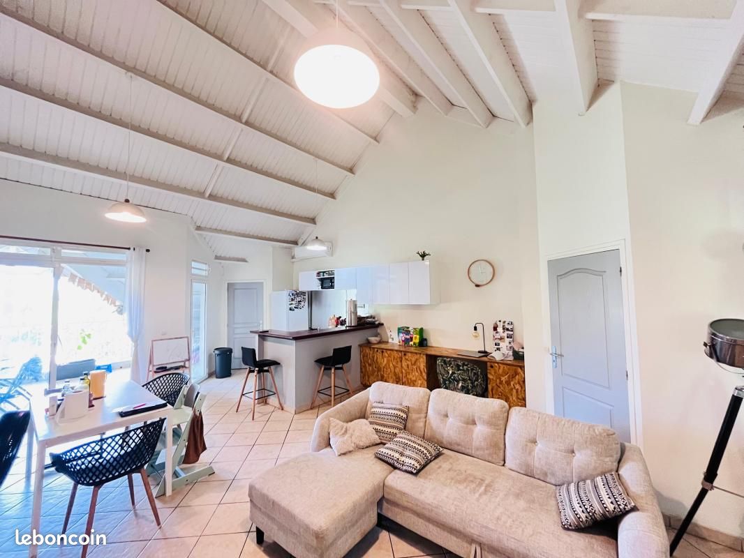 Appartement 4 pièces 106 m² · à Les Abymes · 106 m² · 223 000 €