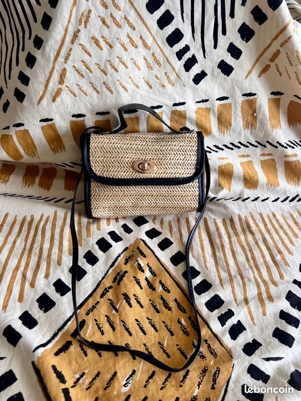☀️ Sac à main bandoulière & pochette 2 en 1 en paille & cuir noir pour un style bobo chic cet été (image 16)