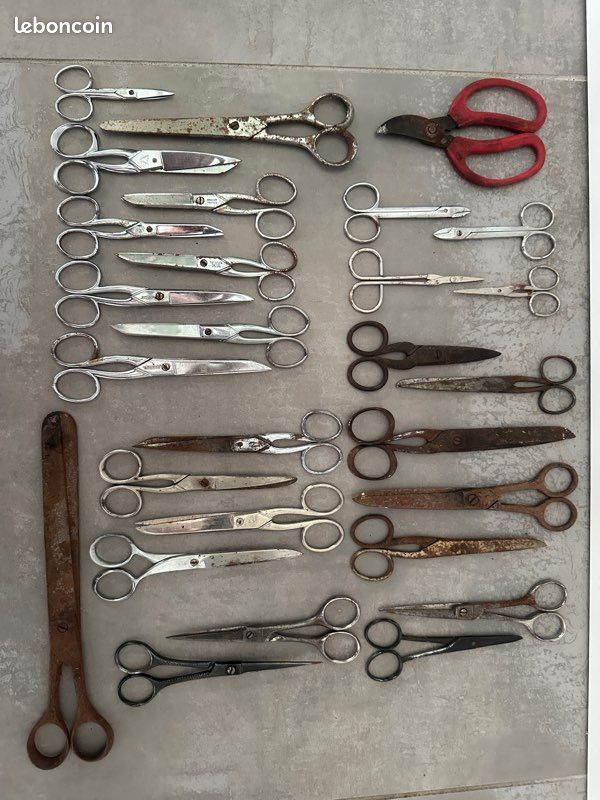 28 paires de ciseaux anciens (image 1)