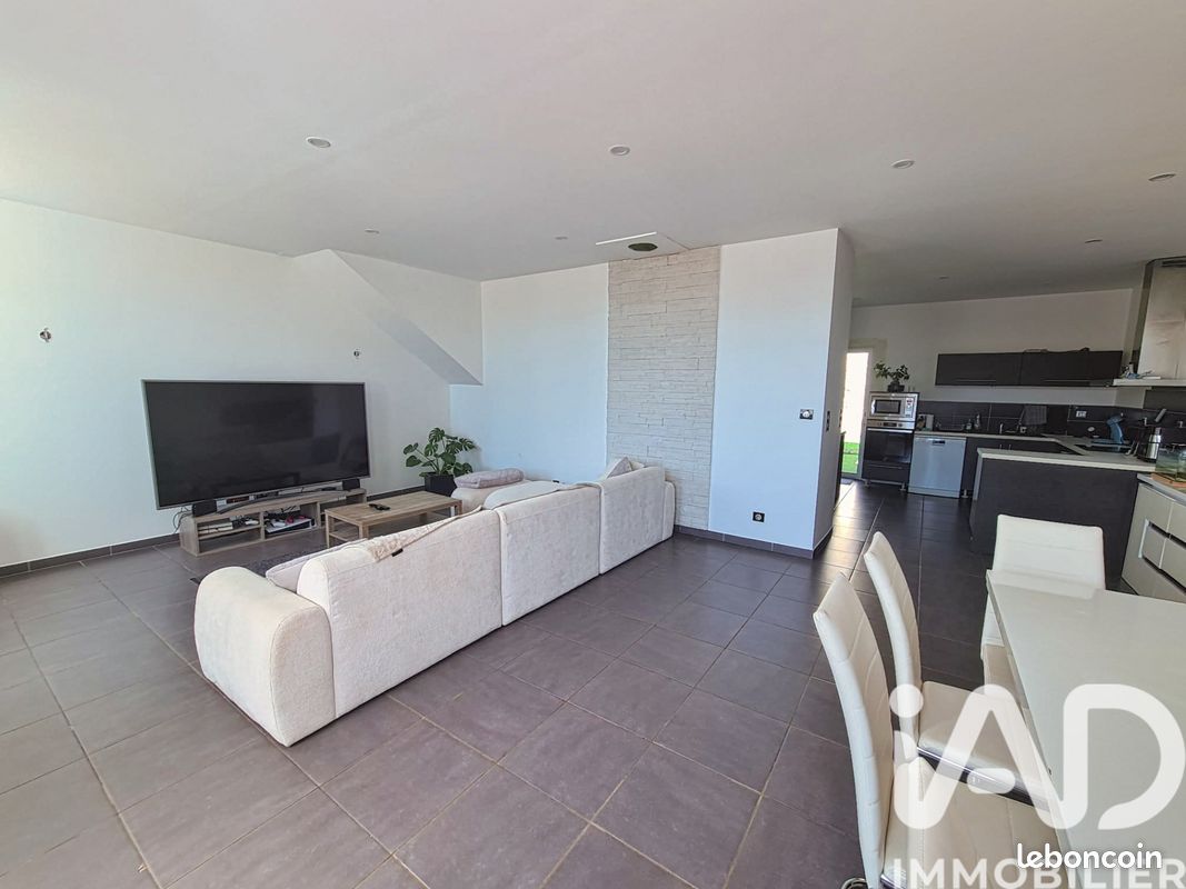 Maison 4 pièces 125 m² · à Bromeilles · 125 m² · 169 000 €