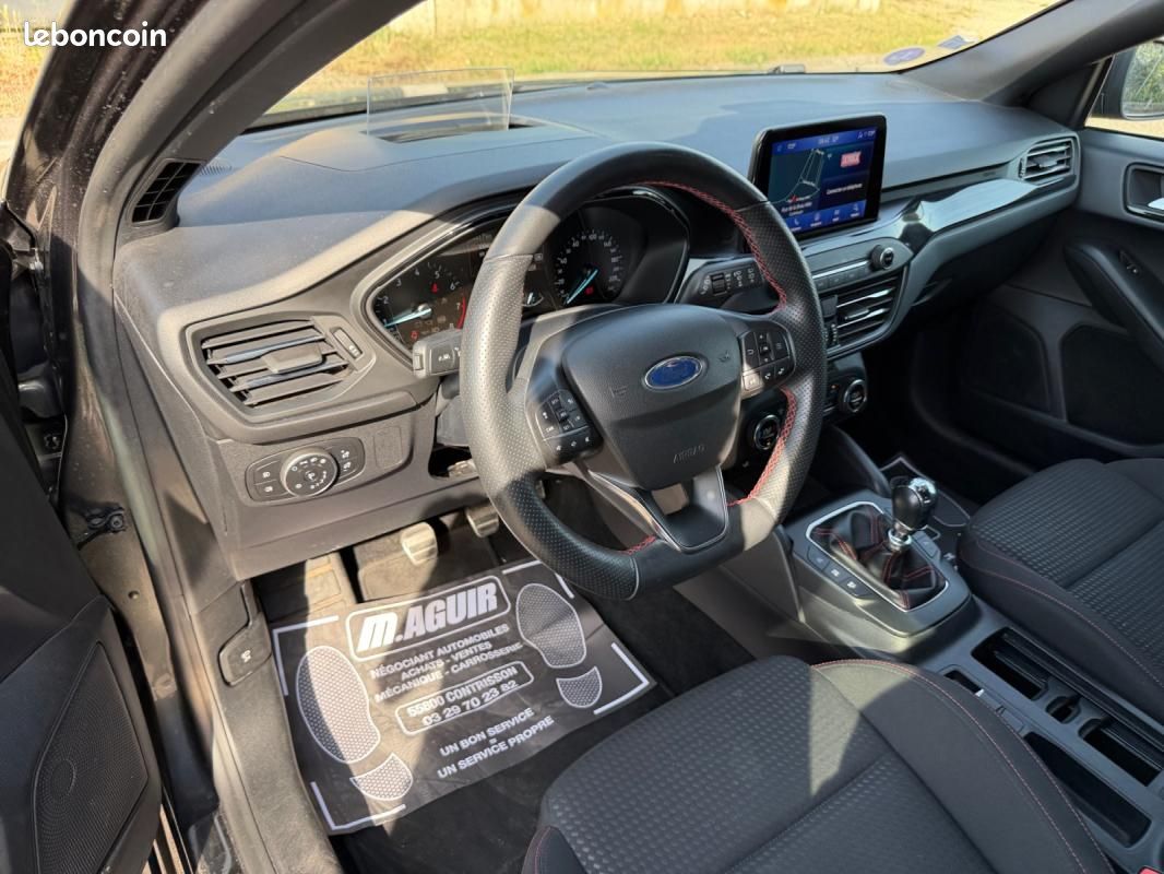 Ford Focus IV 1.0 ECOBOOST 125 S&S ST-LINE (image 26)