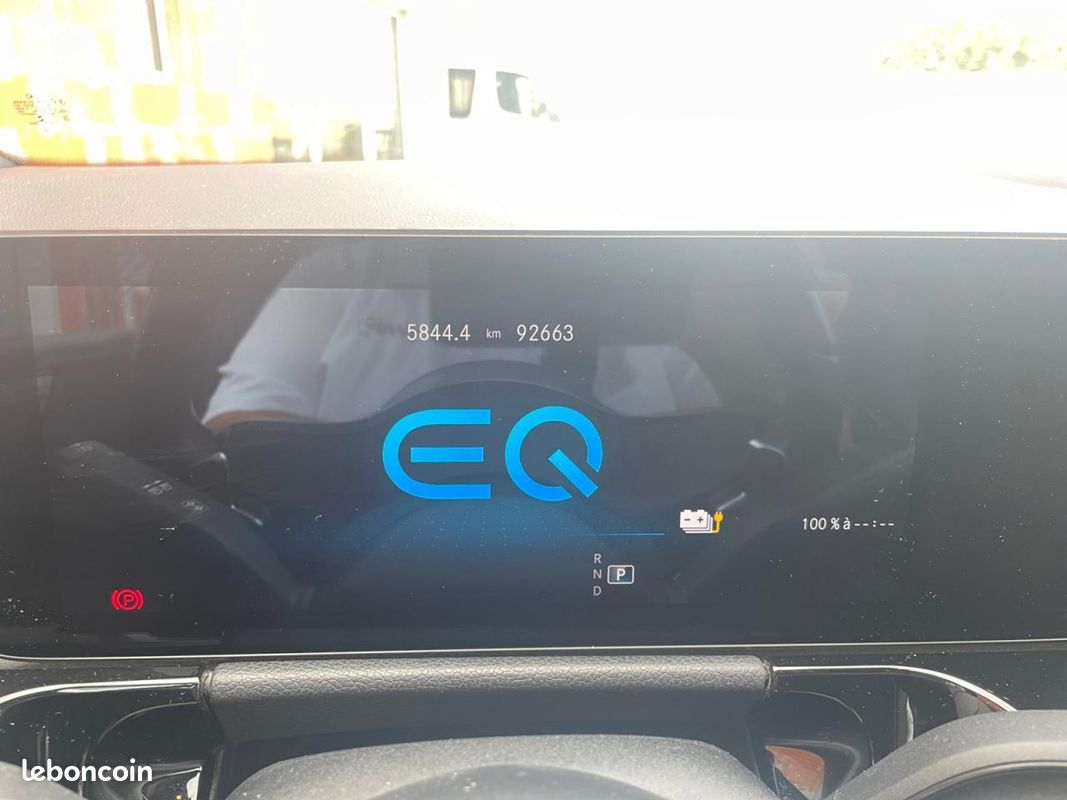 MERCEDES CLASSE B B 250 e Hybrid EQ Power - BV 8G-DCT AMG Line GARANTIE INTEGRALE 12 MOIS (image 23)