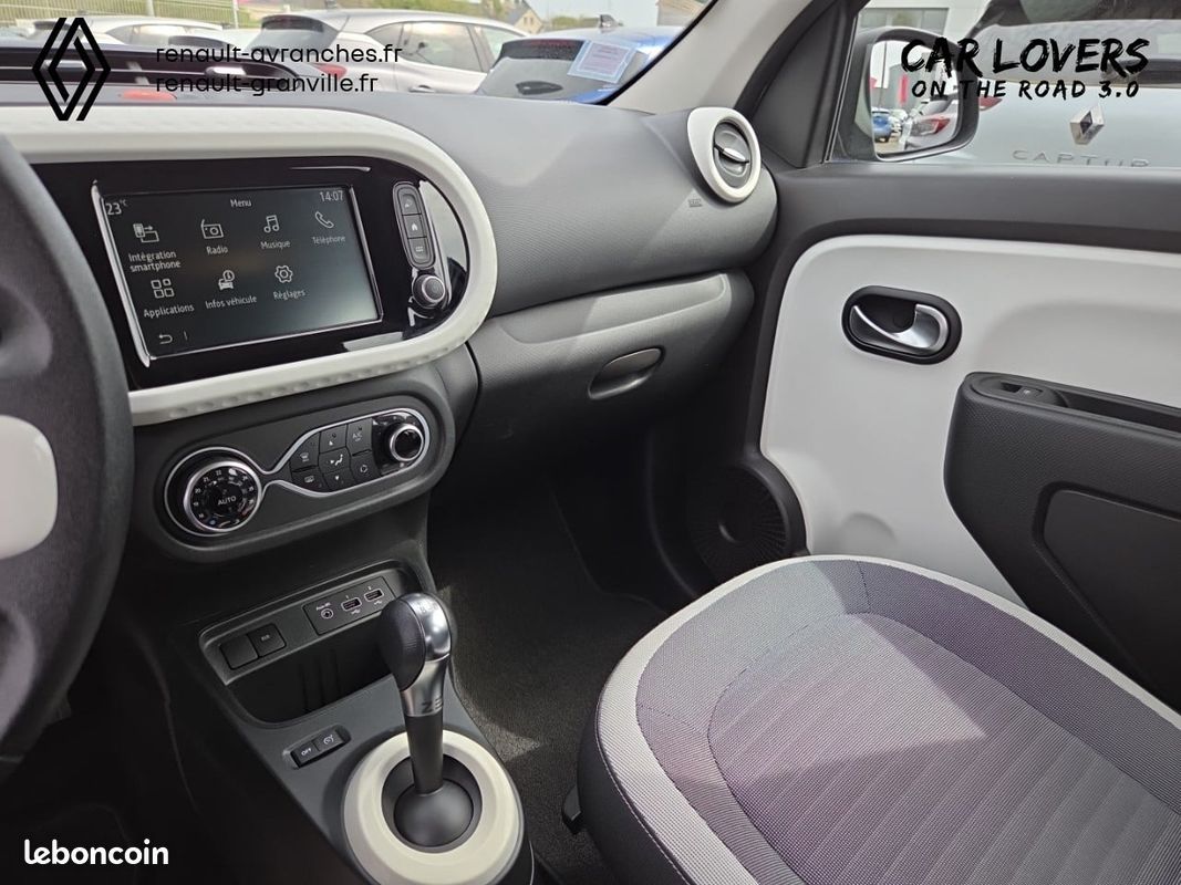 RENAULT Twingo III Achat Intégral - 21 Life (image 20)