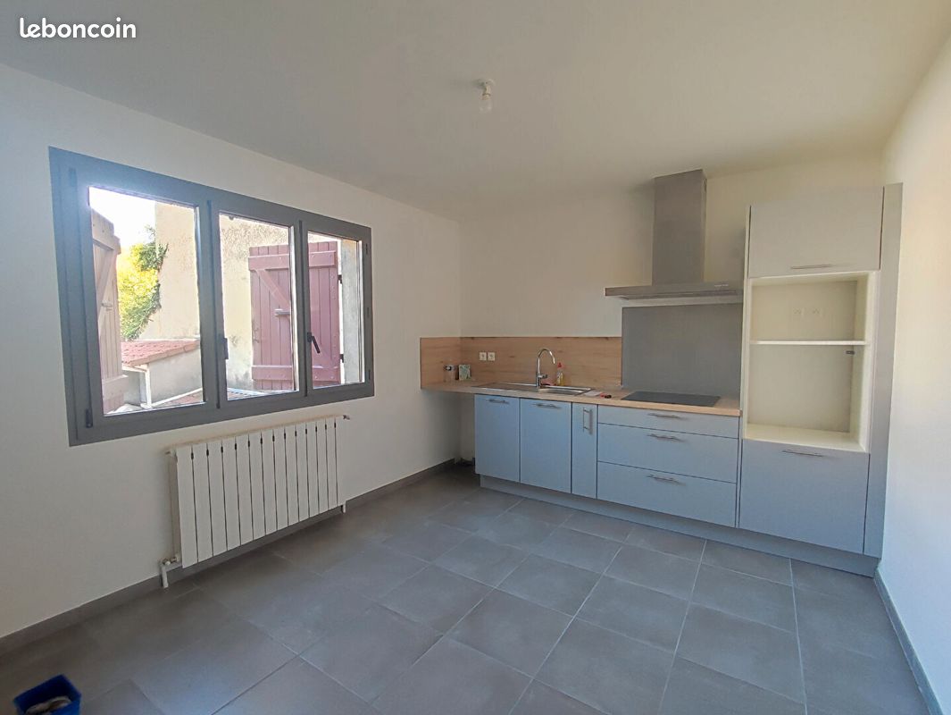 Appartement 4 pièces 119 m² · à Romans-sur-Isère · 119 m² · 932 €/mois
