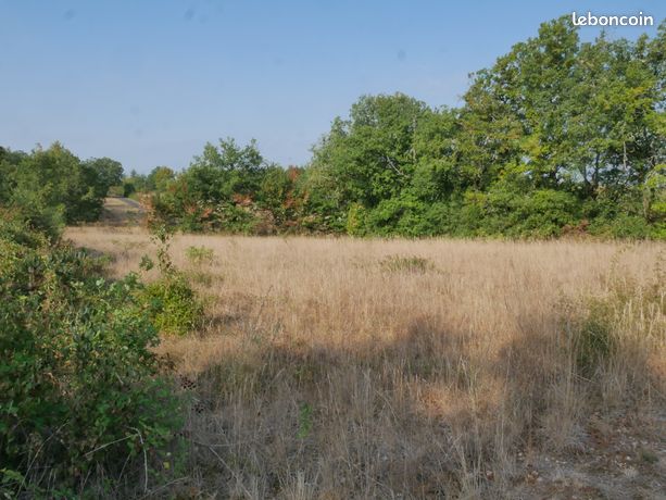 Terrain à bâtir viabilisé - Aujols