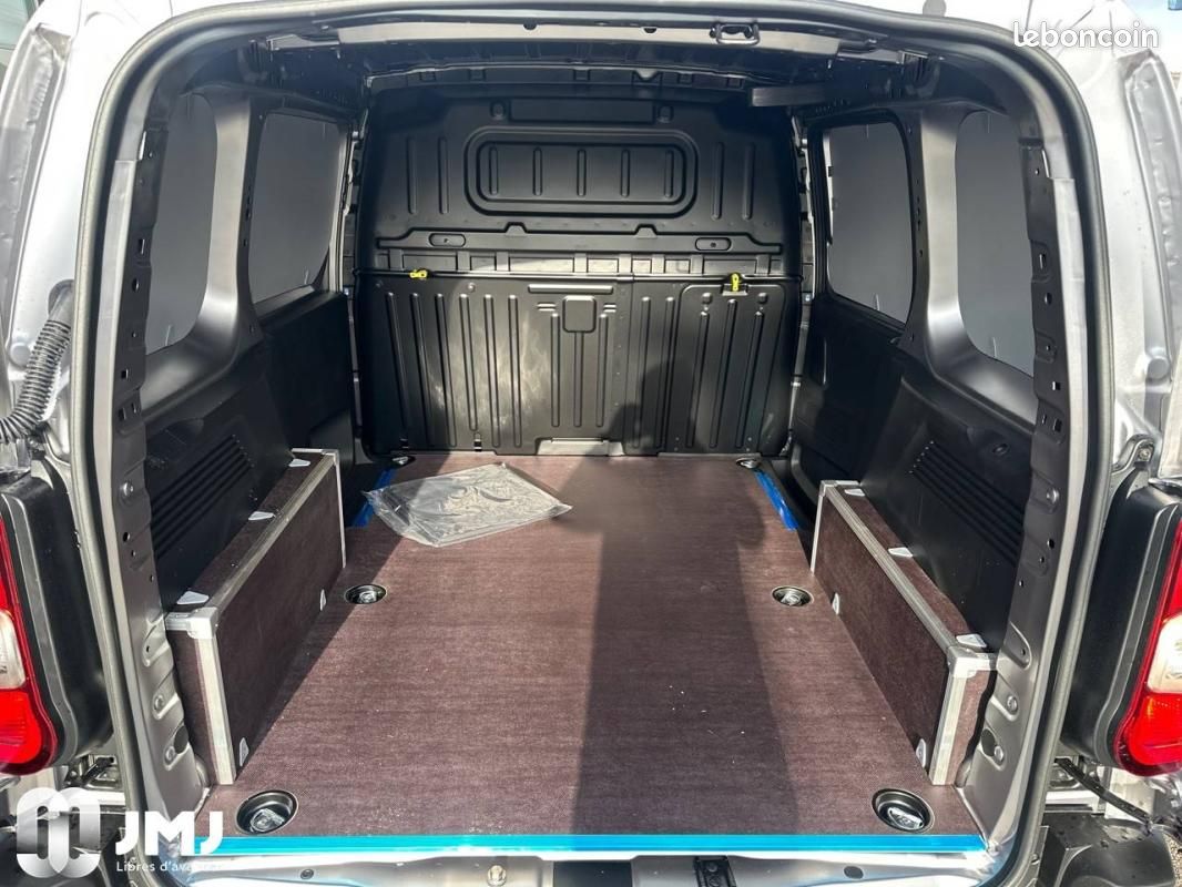 Citroën Berlingo VAN M DIESEL 130 CH AUT (image 7)