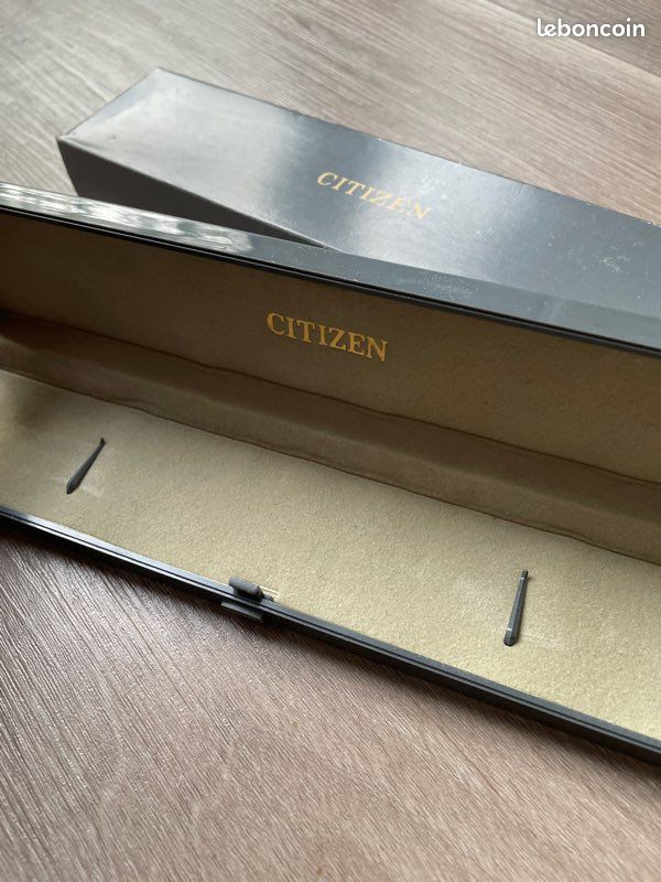 MONTRE POUR HOMME solaire japonaise Citizen Eco-Drive fonctionne