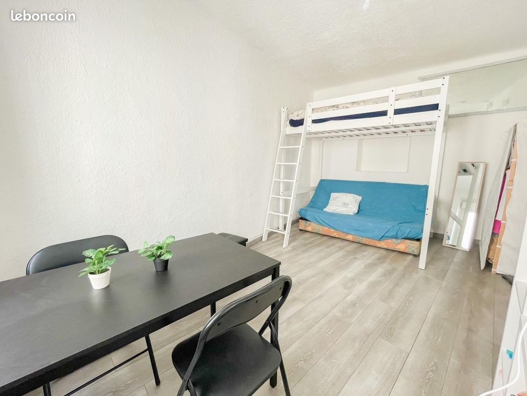 Local commercial 3 pièces 55 m² · à Toulon · 55 m² · 205 000 €