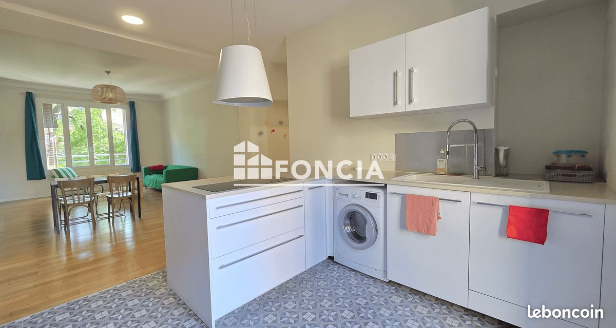 Appartement 3 pièces 80 m² · à Grenoble · 80 m² · 1 146 €/mois