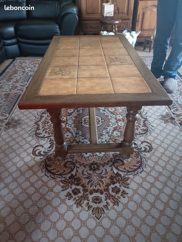 Table base (image 3)