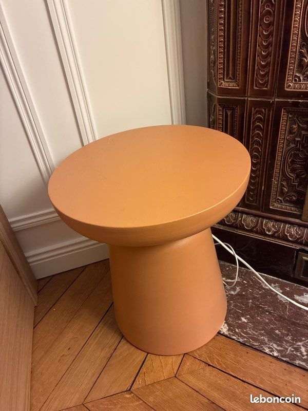 Table d’appoint design rose NV GALLERY (image 1)