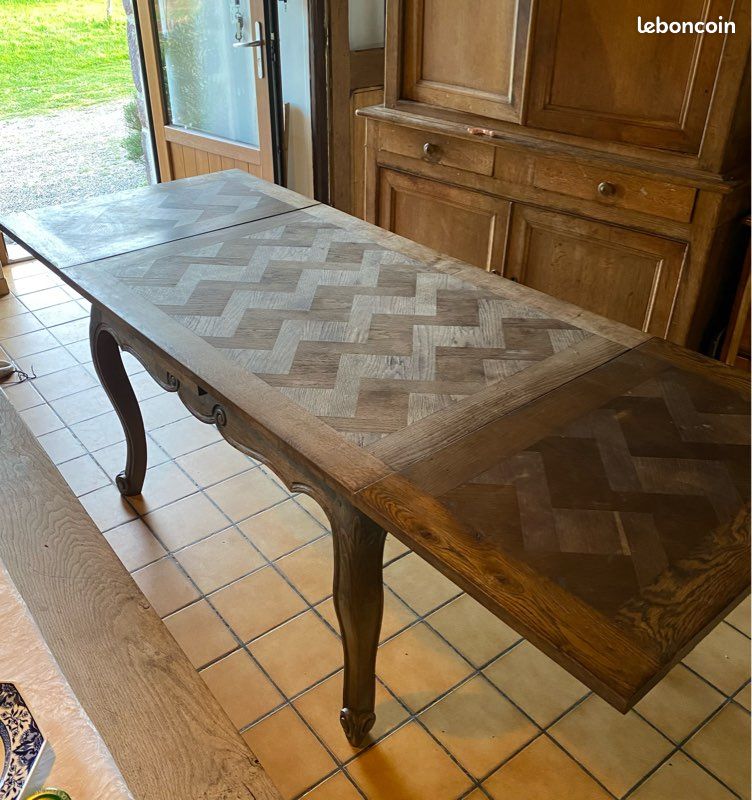 Table à manger ancienne en chêne - France