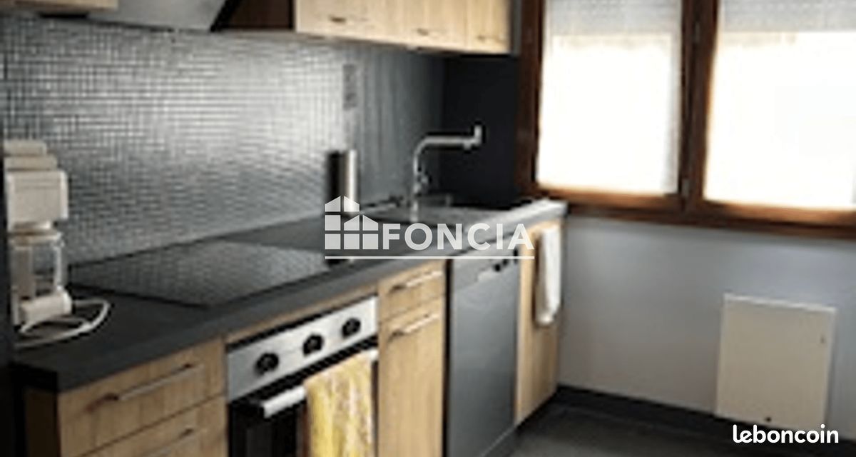 Appartement 3 pièces 87 m² · à Saint-Michel-de-Maurienne · 87 m² · 700 €/mois