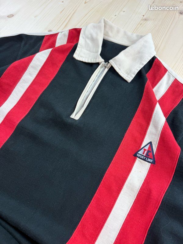 Polo Vintage 90's Rugby Noir Rouge L Vêtements