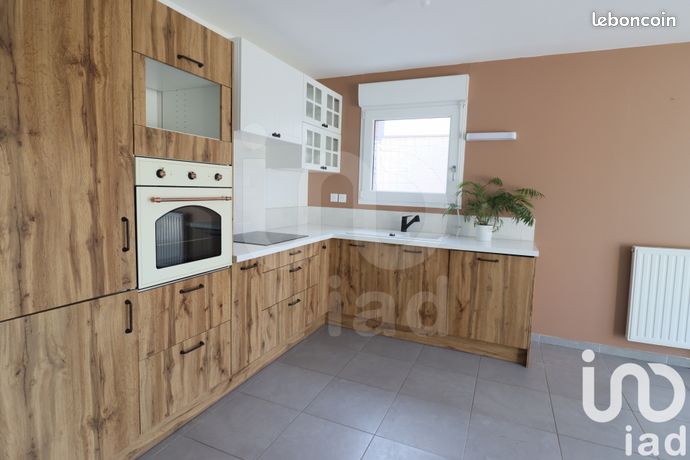 Maison 4 pièces 84 m²