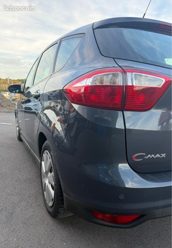 Ford C-Max 1.6L 115cv Modèle Business 5 portes Garantie 6 mois (image 7)