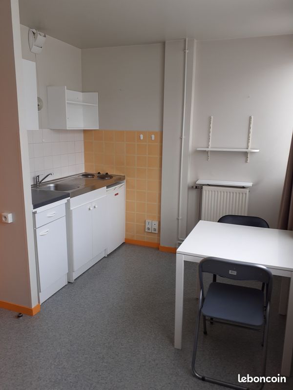 Appartement 1 pièce 18 m² · à Tours · 18 m² · 450 €