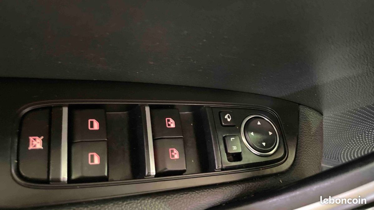 KIA CEED 1.6 CRDi 136 ch MHEV DCT7 Active (image 17)