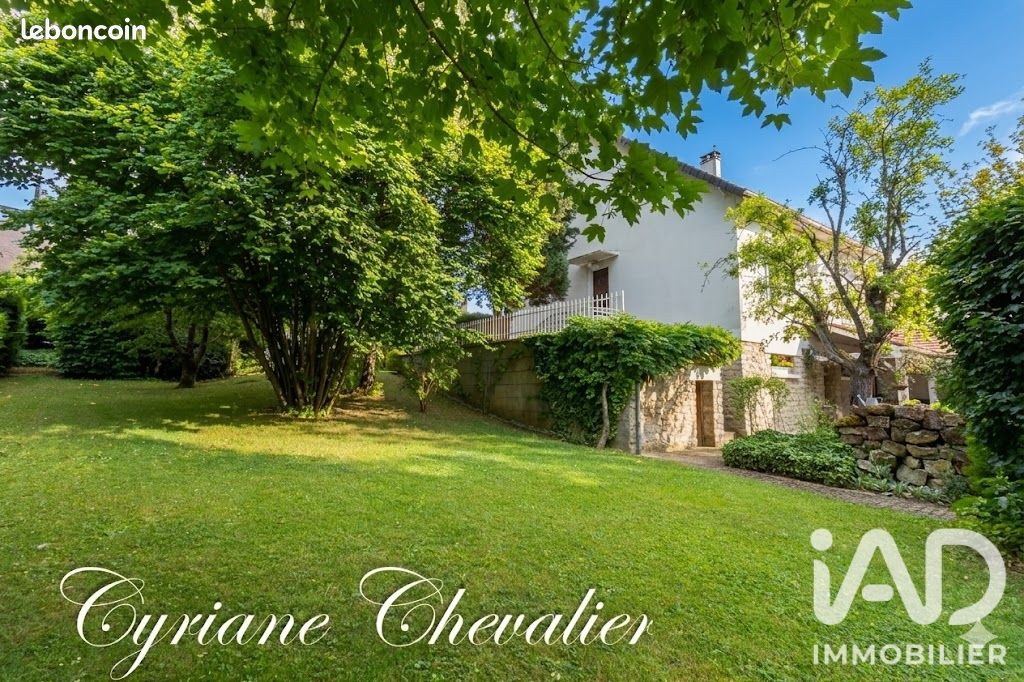 Maison 5 pièces 110 m² · à Maule · 110 m² · 469 000 €