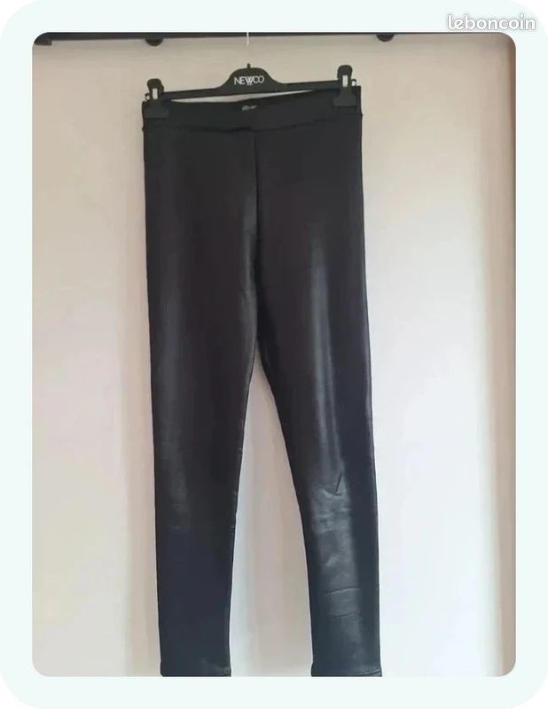 [R0029] Legging / Pantalon Simili Cuir Noir M2K Paris - Taille S/M (image 4)