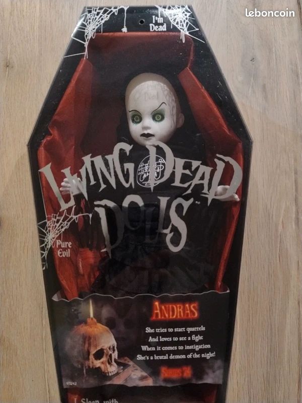 Poupée Living Dead dolls Andras Series 24 - Jeux & Jouets