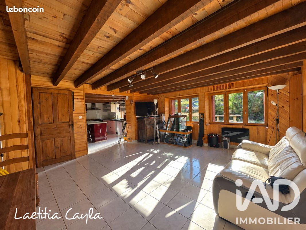 Maison 7 pièces 149 m² · à Saint-Alyre-Ès-Montagne · 149 m² · 170 000 €