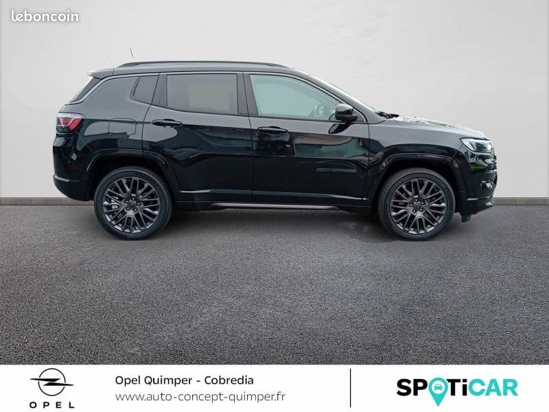 Jeep Compass 1.3 Turbo T4 240ch PHEV 4xe S AT6 eAWD (image 2)