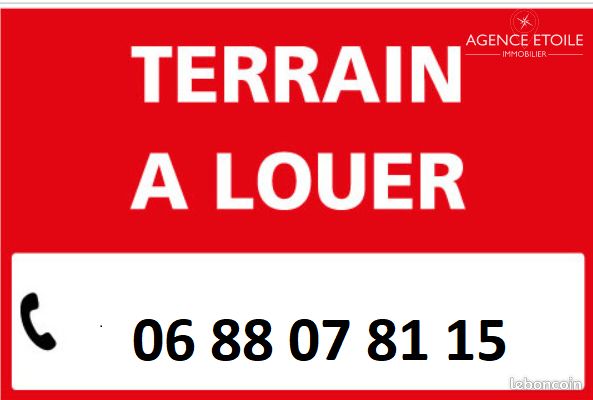 Terrain 700 m² Eyguières