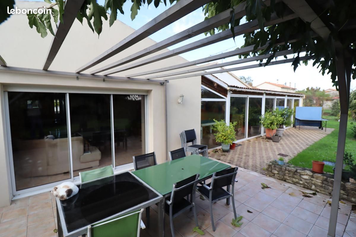 Maison 6 pièces 195 m² - Val-du-Mignon 79210 (image 2)
