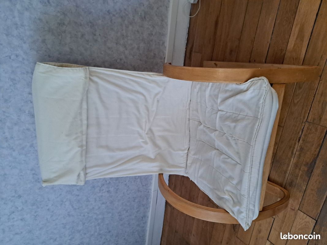 Fauteuil tissu et bois (image 1)