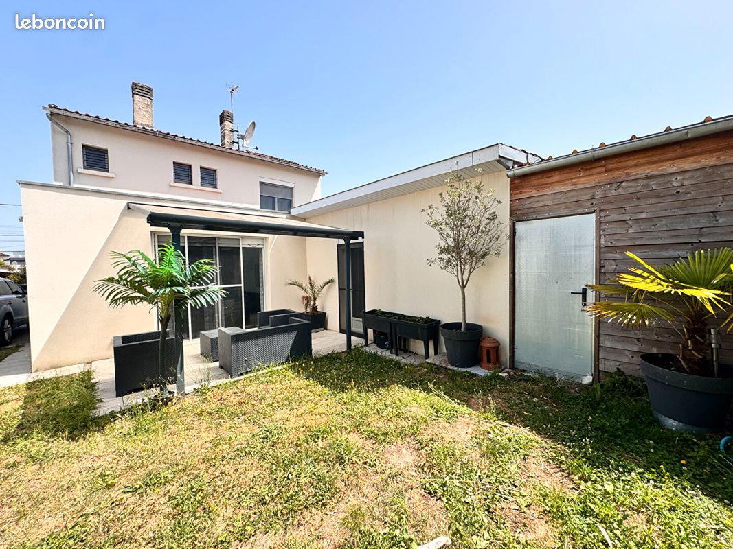 Maison 6 pièces 134 m² · à Cenon · 134 m² · 389 000 €