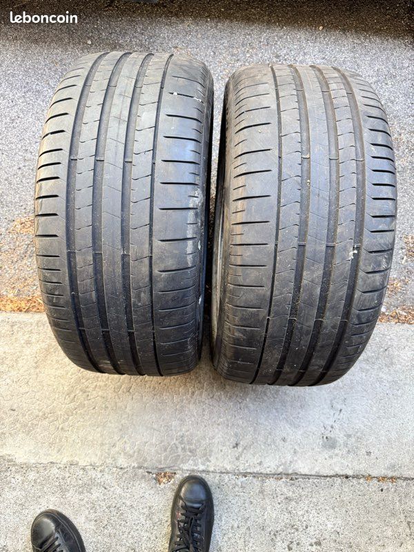 2 pneus 285-40-21 Pirelli [URL masquée pour votre sécurité] (image 1)