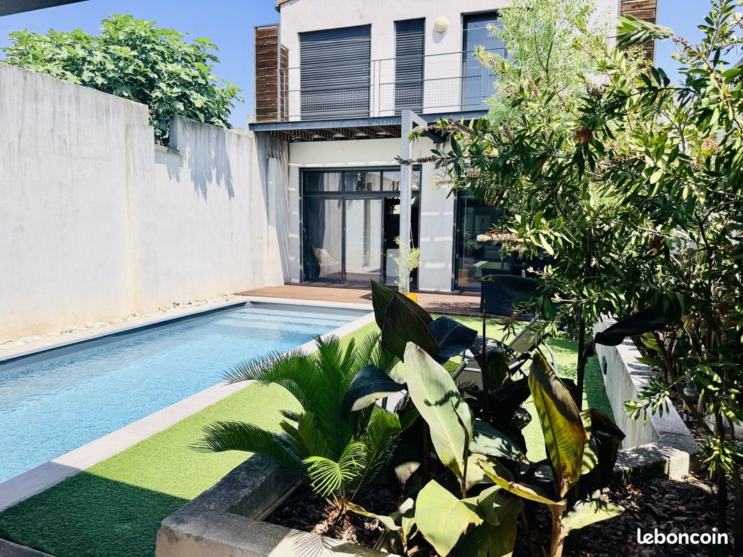 Maison 6 pièces 130 m² · à Carcassonne · 130 m² · 325 000 €