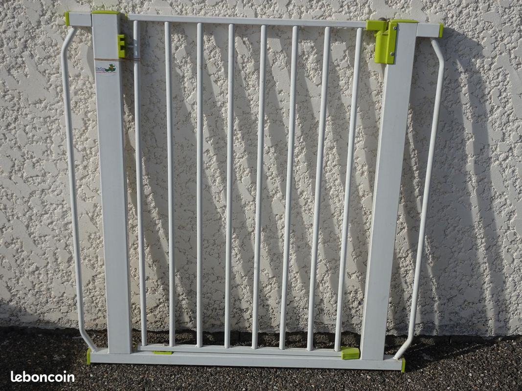Barrière escalier ou porte pour bébé – BABYMOOV (image 1)