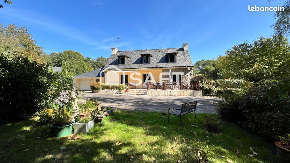 Maison 7 pièces 160 m² · à Pluvigner · 160 m² · 313 000 €