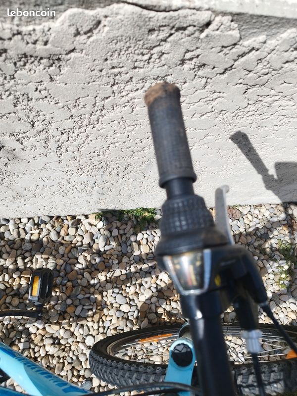 Vélo VTT Hotrock Specialized 24 pouces (image 16)