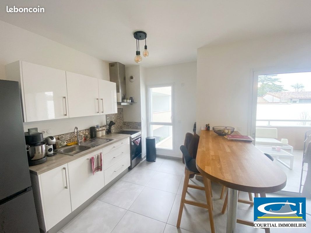 Appartement 2 pièces 47 m² · à Tain-l'Hermitage · 47 m² · 702 €/mois