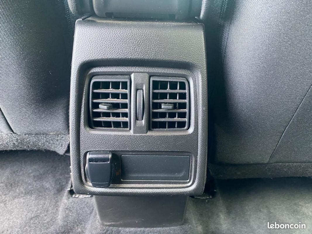 RENAULT CAPTUR 1.6 E-Tech Hybride - 145 - BVA multi-modes 2021 II Zen PHASE 1 (image 25)