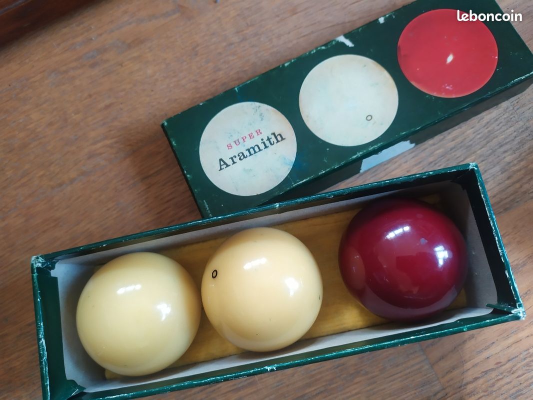 Billard et Billard table ANCIEN et TRADITIONNEL